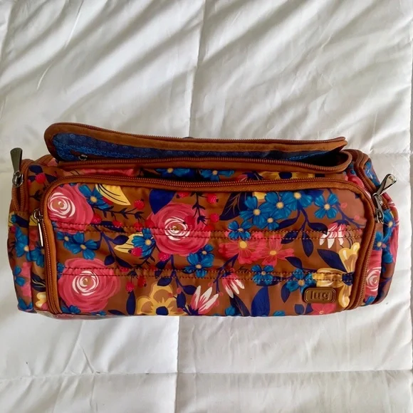 The Lug Trolley XL Cosmetic Case in the Whimsy Copper Floral New - Picture 2 of 8